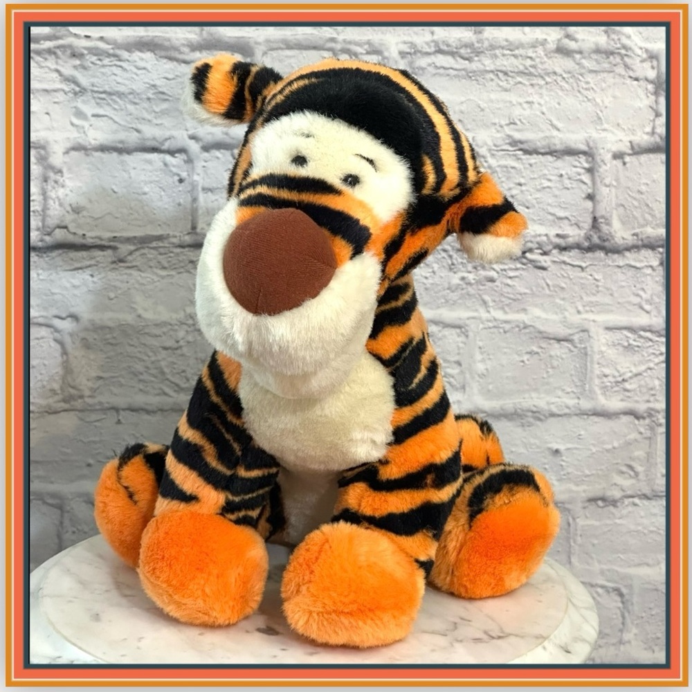 Disney World Tigger vintage